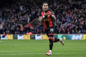 小克鲁伊维特:很高兴为荷兰队首发,我能在无球跑动方面做出贡献