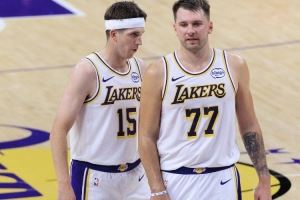 雷迪克:从赛季初到现在卢卡小里一直带领我们前行 他们做得很棒