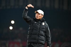 陈柏良:几个月前就猜测邵佳一会去国足任职,但没想到来得这么快